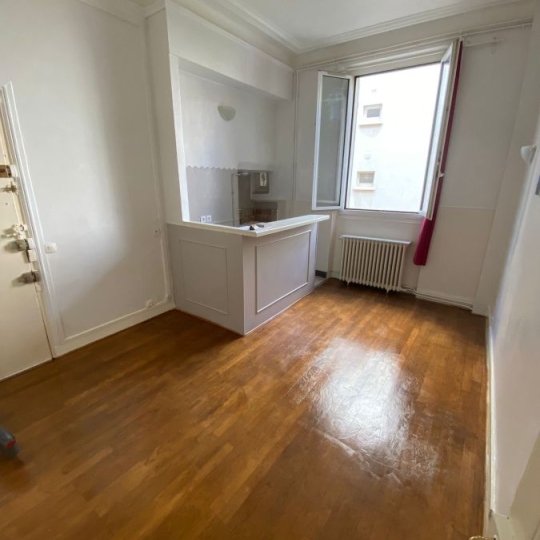  Annonces GENNEVILLIERS : Appartement | CHARENTON-LE-PONT (94220) | 30 m2 | 1 150 € 