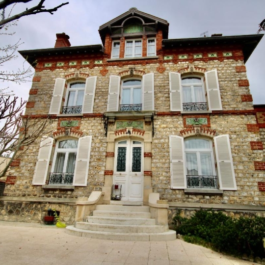  Annonces GENNEVILLIERS : Maison / Villa | MONTMAGNY (95360) | 262 m2 | 832 000 € 