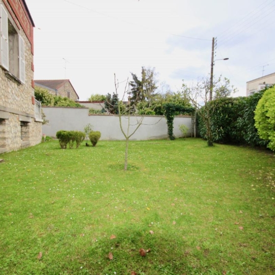  Annonces GENNEVILLIERS : Maison / Villa | MONTMAGNY (95360) | 262 m2 | 832 000 € 