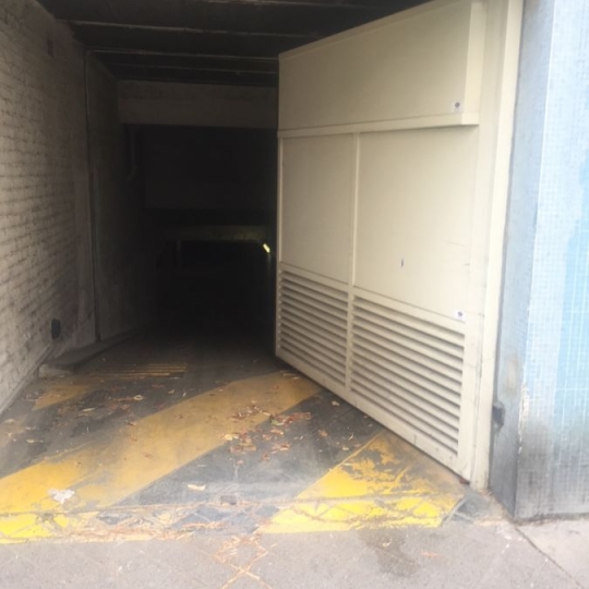  Annonces GENNEVILLIERS : Garage / Parking | PARIS (75015) | 0 m2 | 120 € 