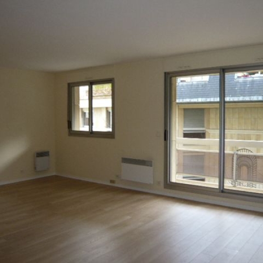  Annonces GENNEVILLIERS : Apartment | BOULOGNE-BILLANCOURT (92100) | 85 m2 | 2 120 € 