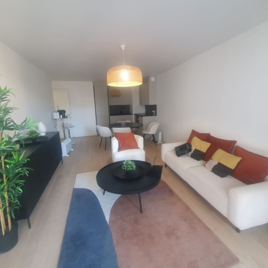  Annonces GENNEVILLIERS : Appartement | SURESNES (92150) | 73 m2 | 552 000 € 