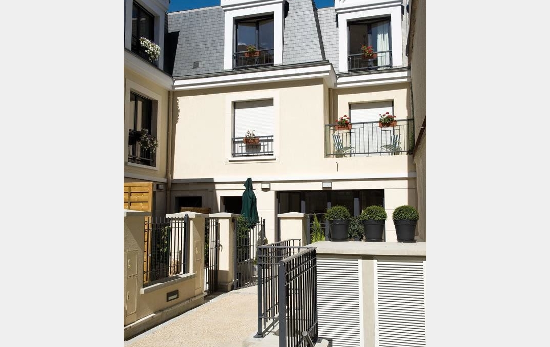 Annonces GENNEVILLIERS : Maison / Villa | LEVALLOIS-PERRET (92300) | 117 m2 | 922 800 € 