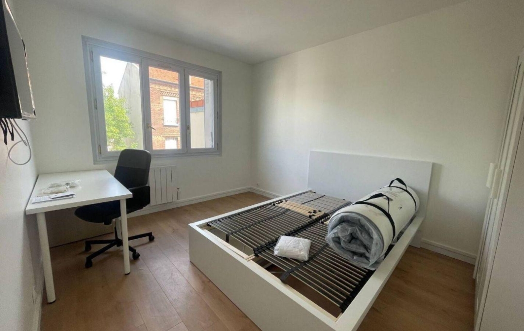 Annonces GENNEVILLIERS : Appartement | LA COURNEUVE (93120) | 12 m2 | 620 € 