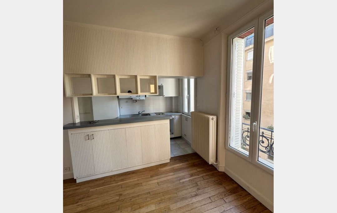 Annonces GENNEVILLIERS : Appartement | CHARENTON-LE-PONT (94220) | 41 m2 | 1 335 € 