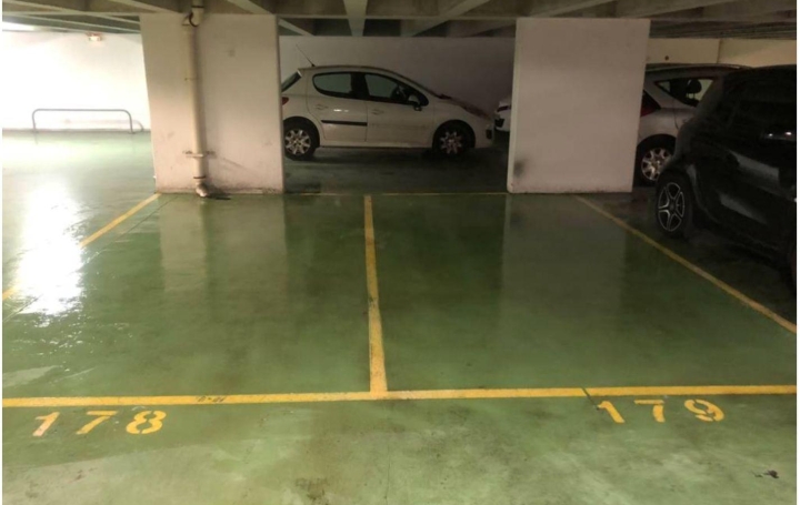  Annonces GENNEVILLIERS Parking | PARIS (75011) | 12 m2 | 28 000 € 